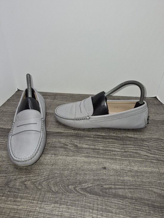 Tod's Shoes - Tod’s Gommino Driving Loafers Made In Italy Leather Women’s Size 37.5EU 7.5 US